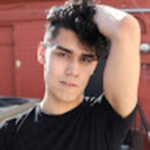 Meet your Posher, Rj